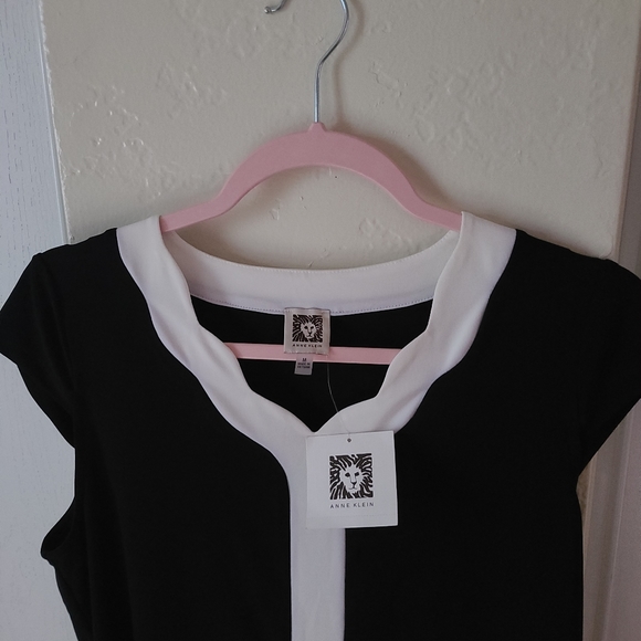 Blouse - Picture 2 of 6